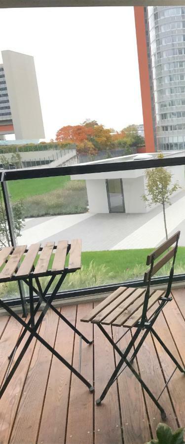 Apartment With Parking On Premise Wien Exterior foto