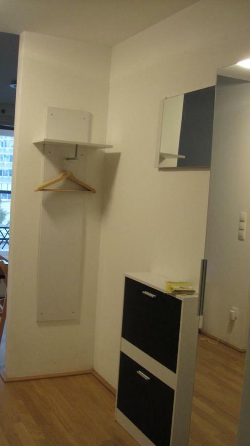 Apartment With Parking On Premise Wien Exterior foto