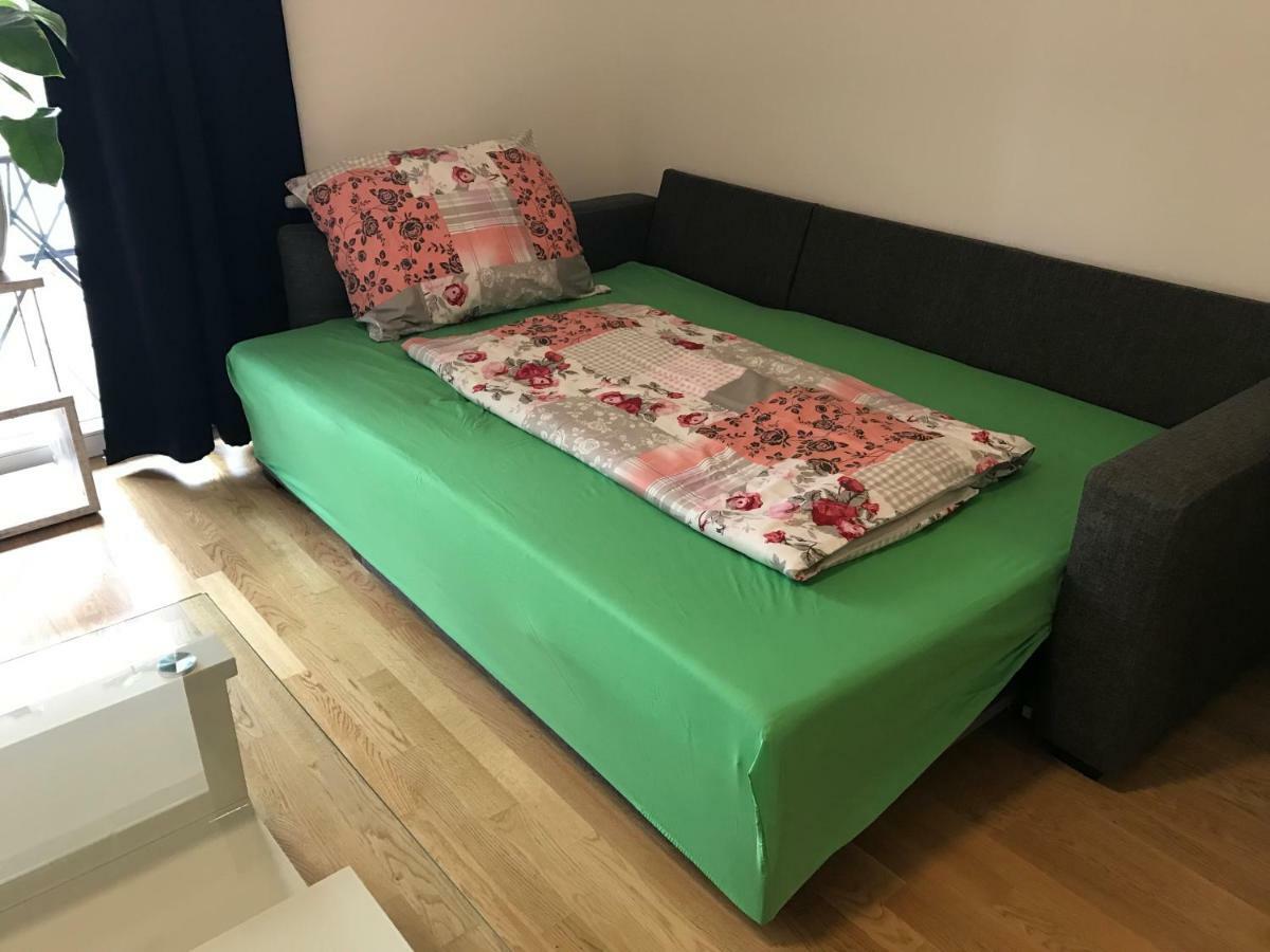 Apartment With Parking On Premise Wien Exterior foto