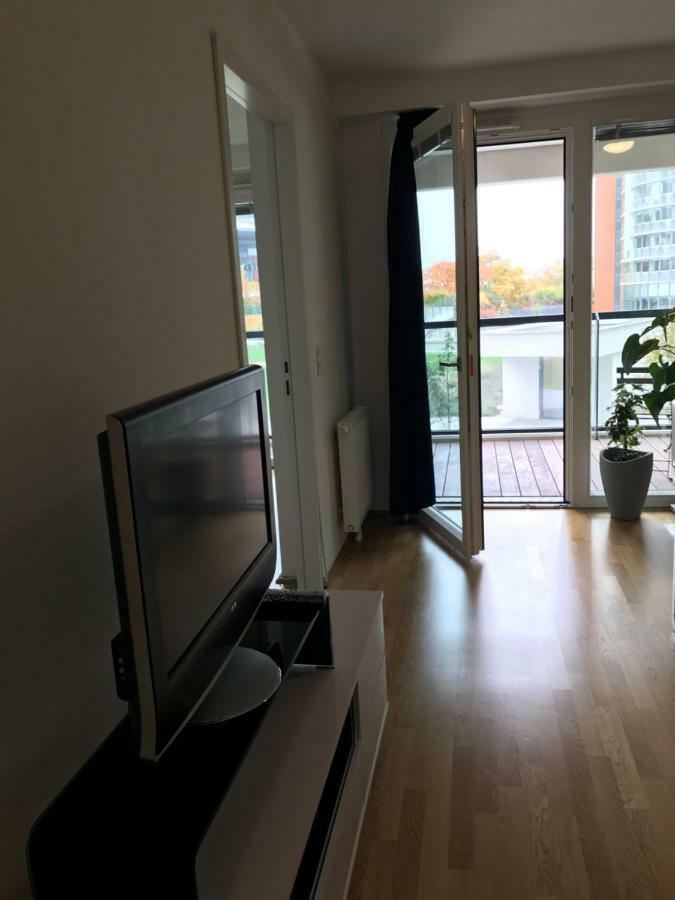 Apartment With Parking On Premise Wien Exterior foto